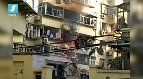 魔都小区爆料事件视频,视频揭露惊人真相，引发网友热议  第2张