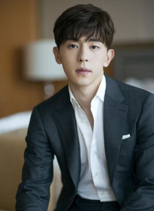 圈内人爆料国旻,圈内人揭秘甜蜜幕后故事  第2张